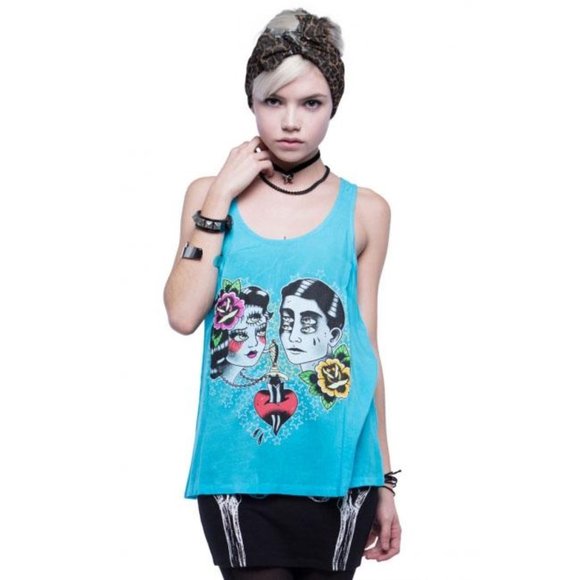 Shirt - Picture 1 of 7